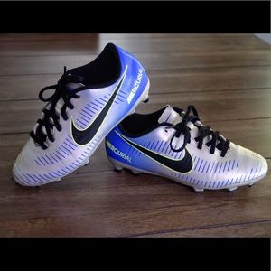 Nike soccer cleats ⚽️